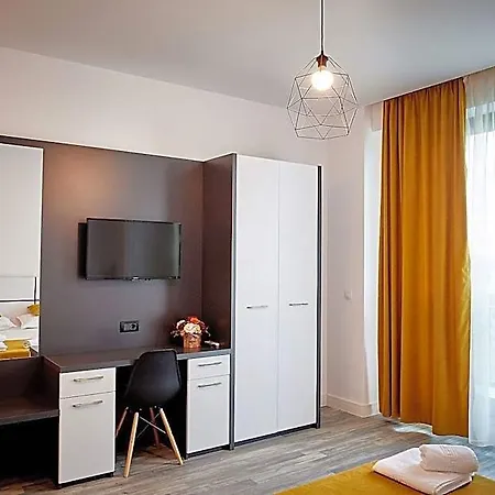 Onix Blue 17 - Mamaia Nord *